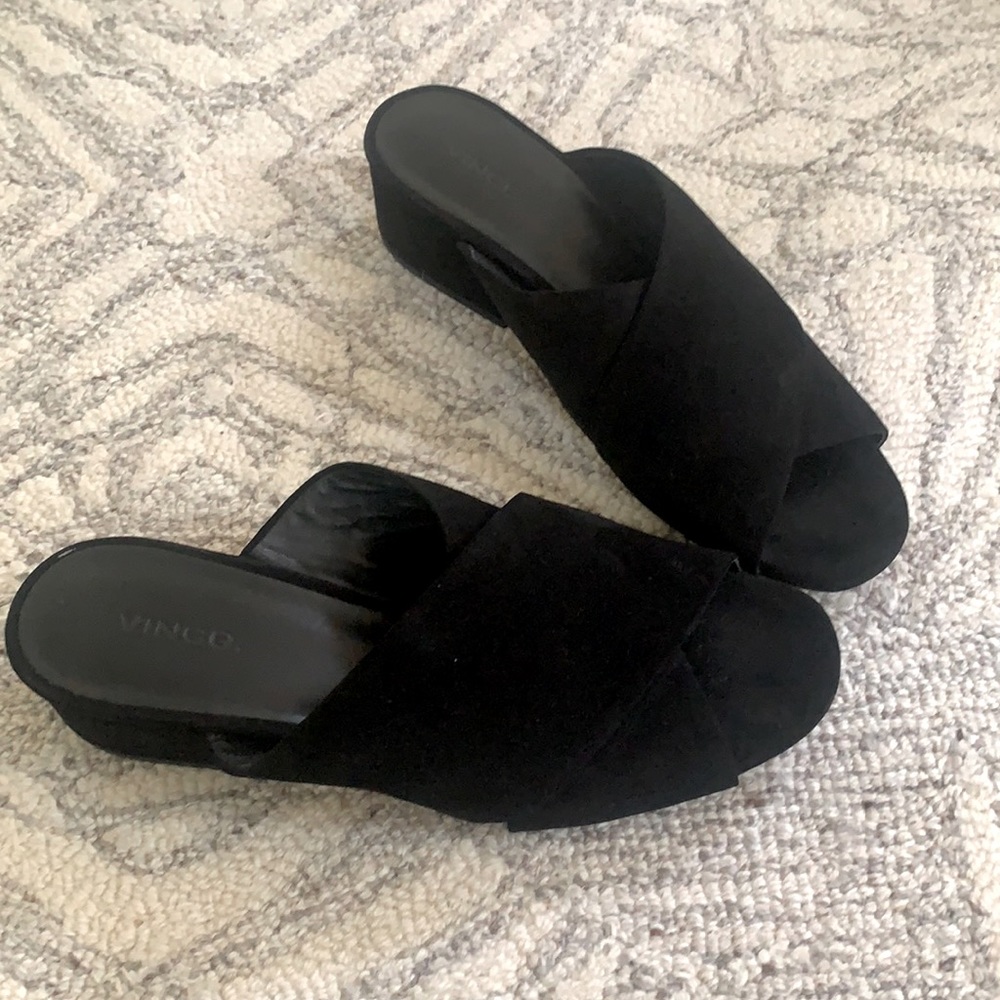 Vince Sandals